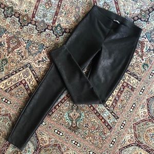 Matte Snake Print Leggings